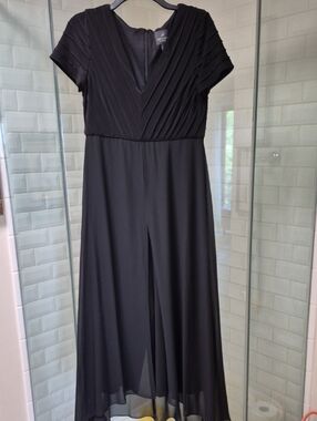 Adrianna Papell | Dresses | Adrianna Papell Square Neck Sleeveless Pleated  Jersey Mesh Cape Dress | Poshmark